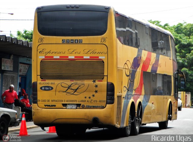 Expresos Los Llanos 136 por Ricardo Ugas