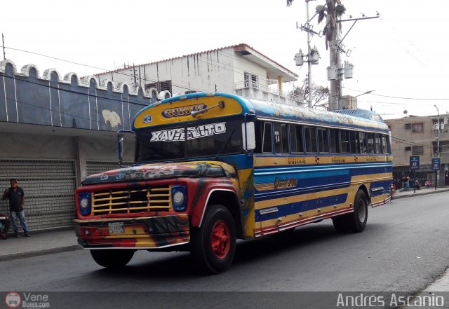 Transporte Arvelo 14 por Andrs Ascanio