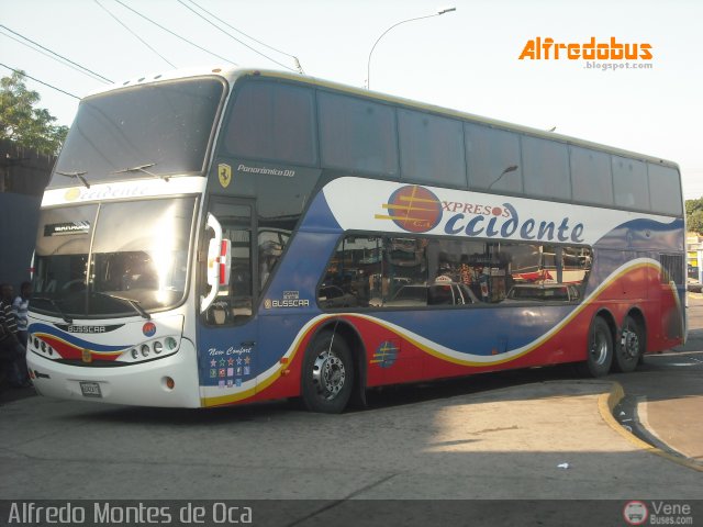 Expresos Occidente 395 por Alfredo Montes de Oca