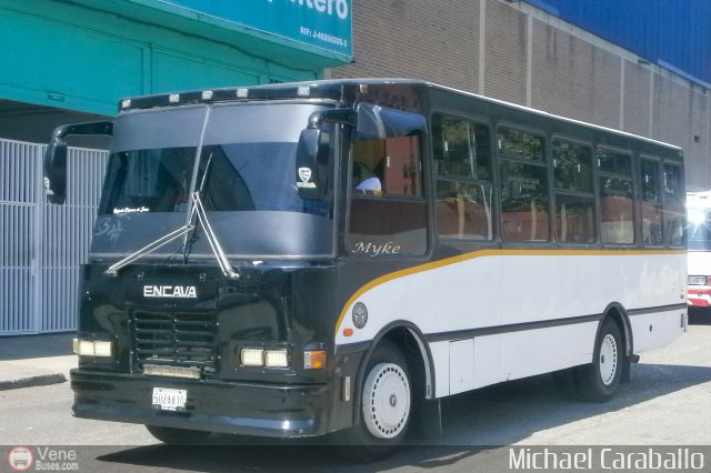 Organizaciones Unidas de C. Caracas - La Guaira 422 por Michael Caraballo