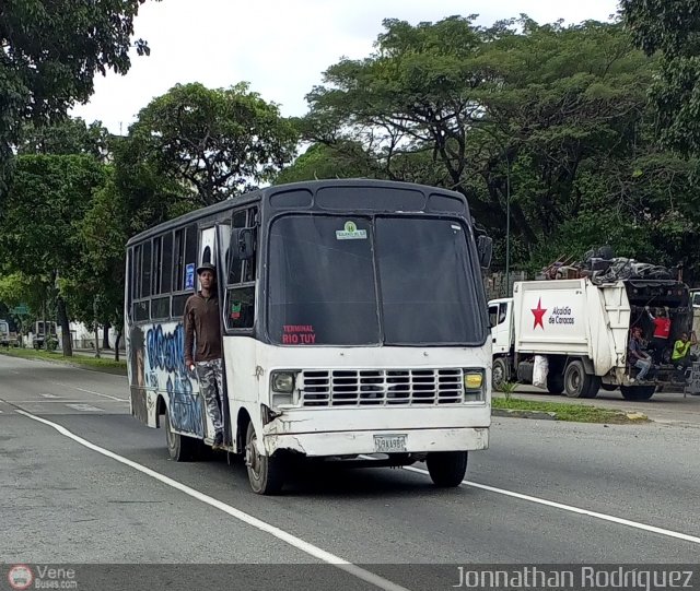 DC - Cooperativa de Transporte Pasajeros del Sur 084 por Jonnathan Rodrguez