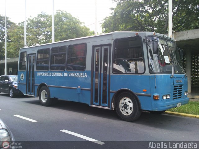 Universidad Central de Venezuela  por Eduardo Garcia