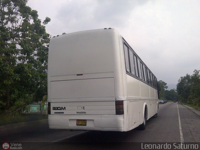 Expresos Horizonte 36 por Leonardo Saturno