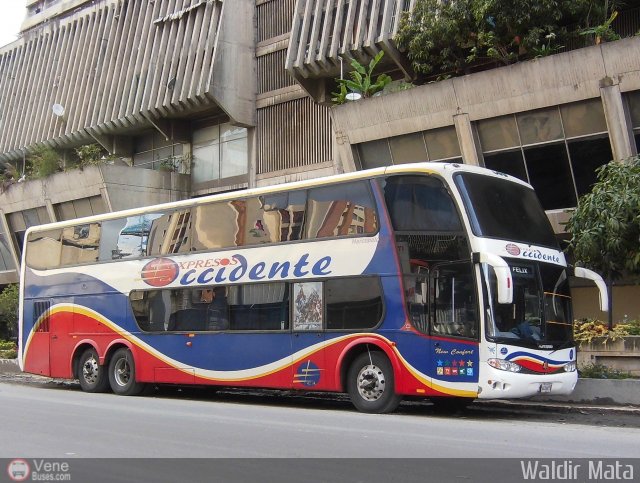 Expresos Occidente 237 por Waldir Mata