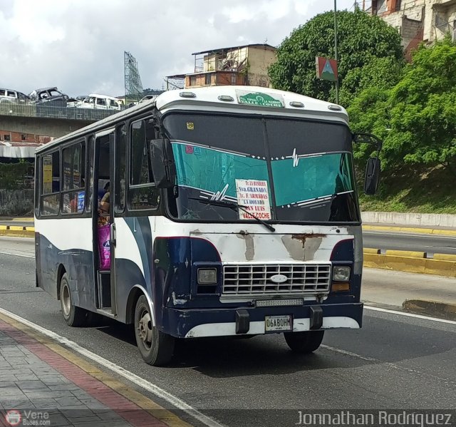 DC - S.C. Plaza Espaa - El Valle - Coche 023 por Jonnathan Rodrguez