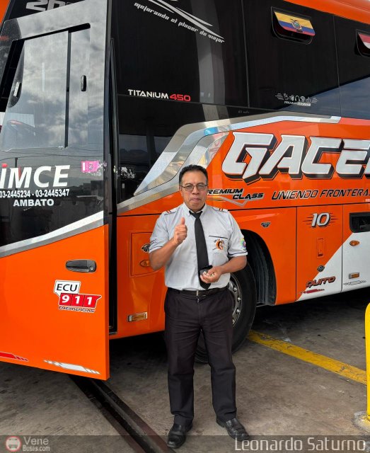 Profesionales del Transporte de Pasajeros  por Leonardo Saturno