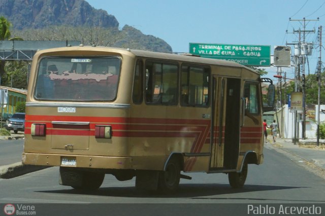 Particular o Desconocido AA5 por Pablo Acevedo