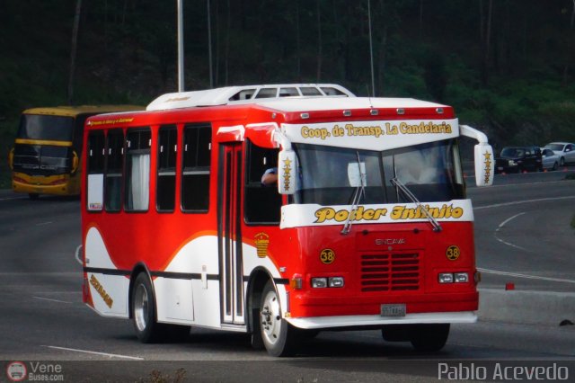 Coop. de Transporte La Candelaria 38 por Pablo Acevedo