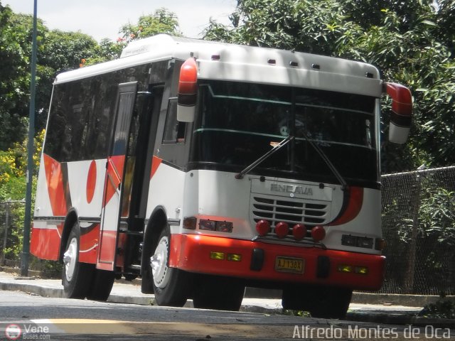 Transporte y Turismo Caldera 04 por Alfredo Montes de Oca