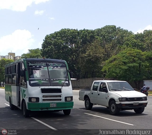 DC - S.C. Plaza Espaa - El Valle - Coche 006 por Jonnathan Rodrguez