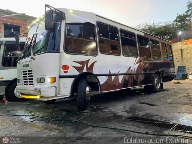 Organizaci�n Guaicamacuto 260 por Gabriel Vergara