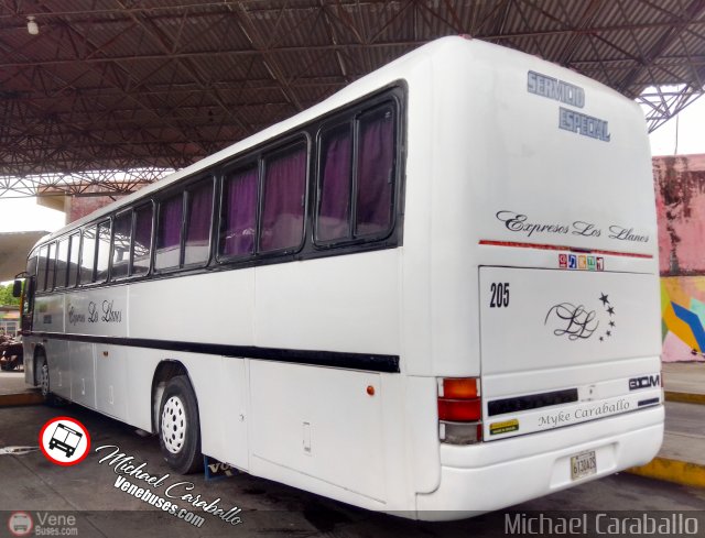 Expresos Los Llanos 205 por Michael Caraballo