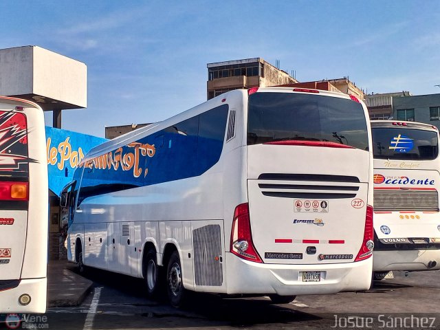 Expresos Sol y Mar 227 por Josue S�nchez