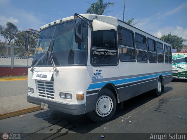 U.C. Caracas - El Junquito - Colonia Tovar 074 por �ngel Sal�n