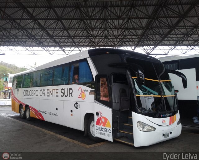 Cruceros Oriente Sur 106 por Eyder Leiva
