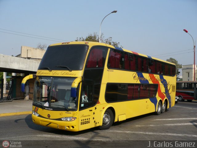 Expresos Los Llanos 117 por J. Carlos G�mez