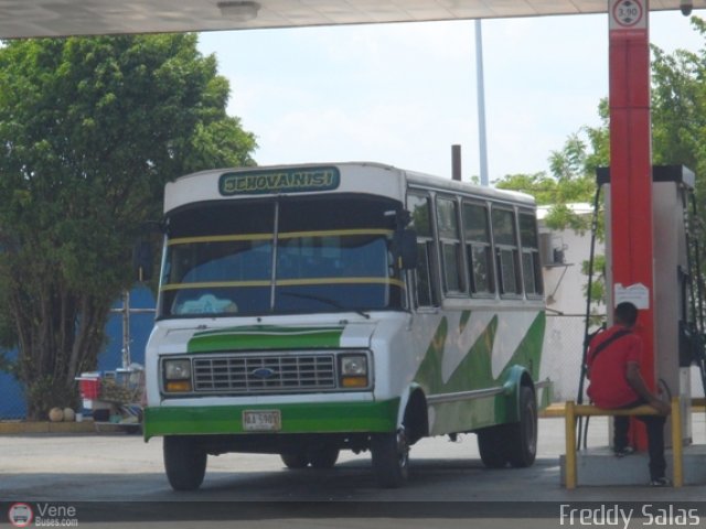 Lnea Hermanos Unidos S.C. 99 por Freddy Salas