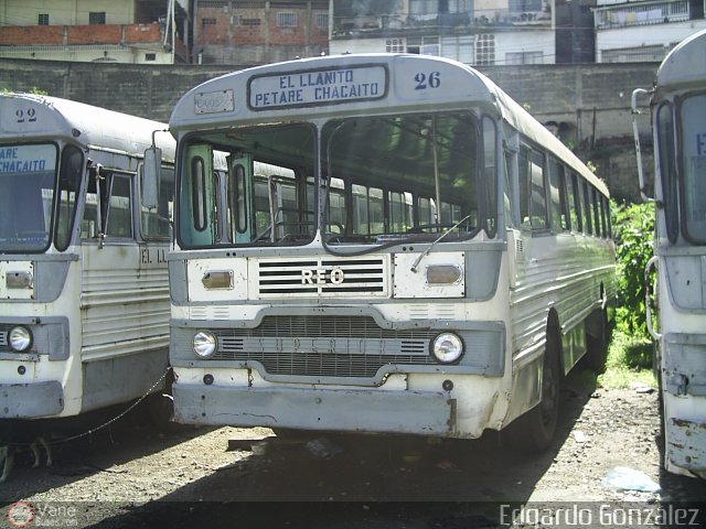 Transporte El Llanito 26 por Edgardo Gonzlez