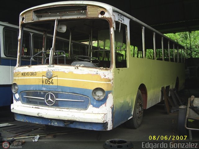 DC - Autobuses de Antimano 054 por Edgardo Gonzlez
