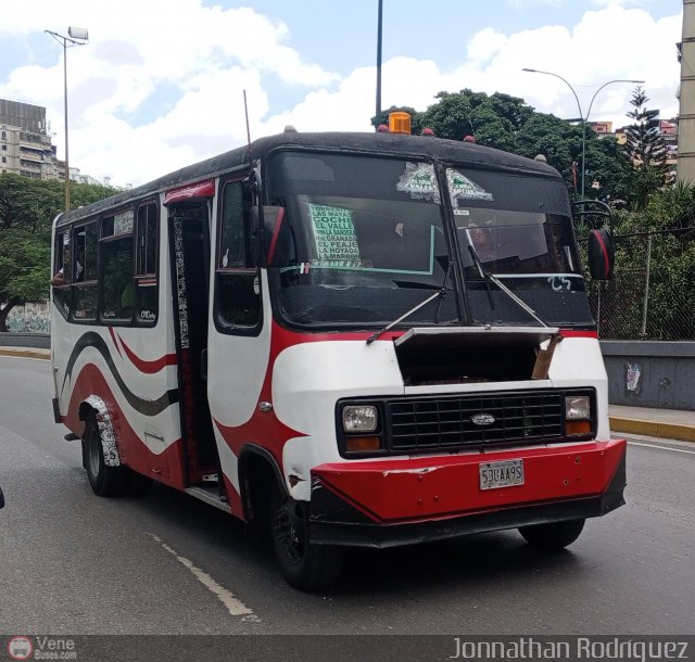 DC - S.C. Plaza Espaa - El Valle - Coche 049 por Jonnathan Rodrguez