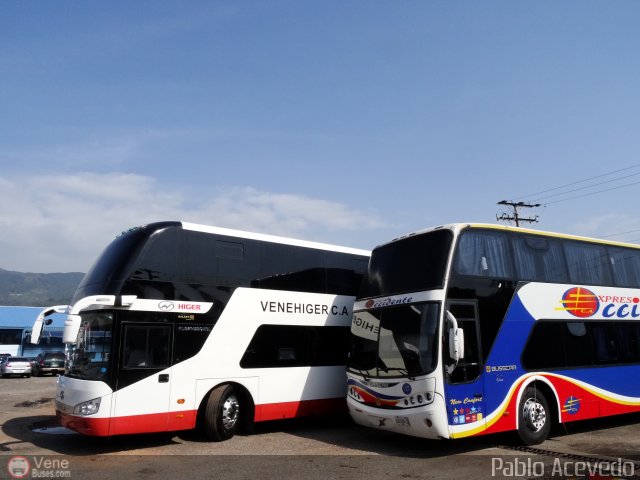 Garajes Paradas y Terminales San-Cristobal por Pablo Acevedo