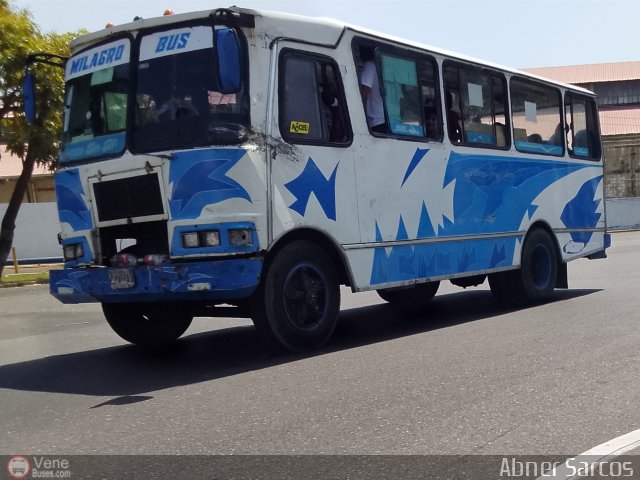 ZU - Asociaci�n Cooperativa Milagro Bus 51 por Abner Sarcos