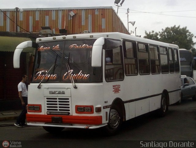 L�nea La Pastora 93 por Santiago Dorante