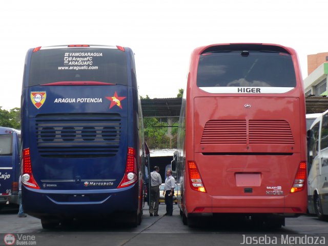 Garajes Paradas y Terminales Caracas por Joseba Mendoza