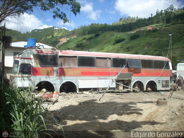 En Chiveras Abandonados Recuperacin 100 por Edgardo Gonzlez