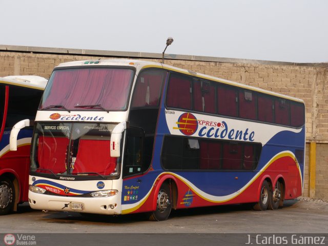 Expresos Occidente 282 por J. Carlos G�mez