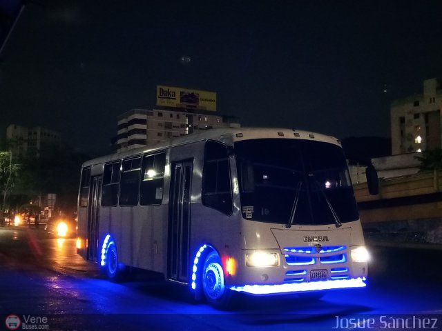 Particular o Desconocido JS-993 por Josue S�nchez