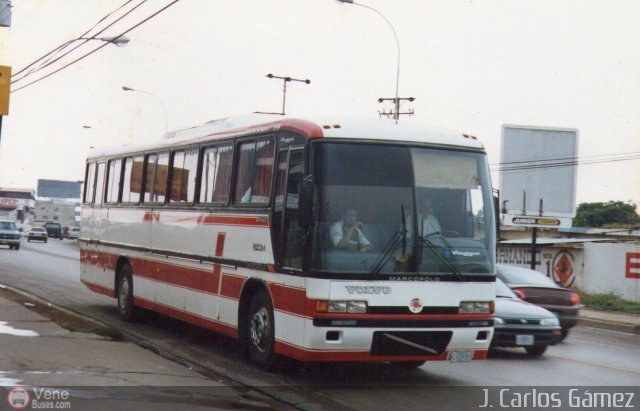 Turismos PIL-0030 por J. Carlos G�mez