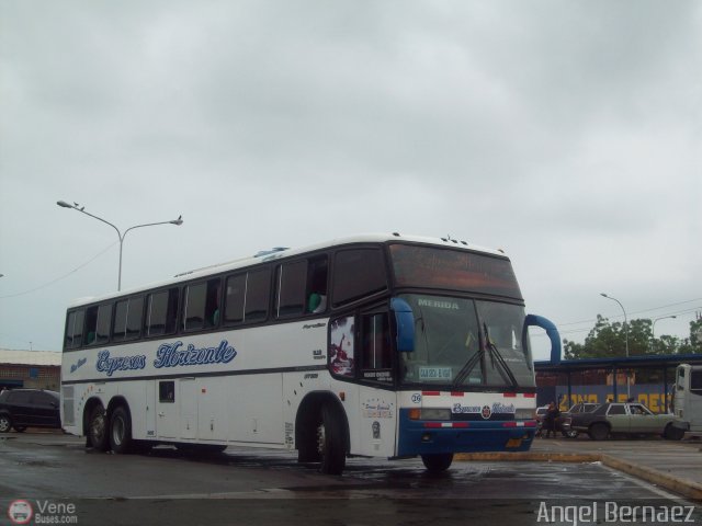 Expresos Horizonte 26 por Angel Bernaez