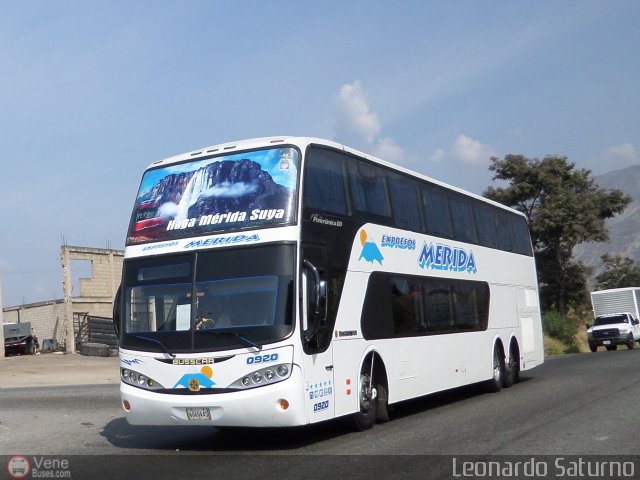 Expresos M�rida 0920 por Leonardo Saturno