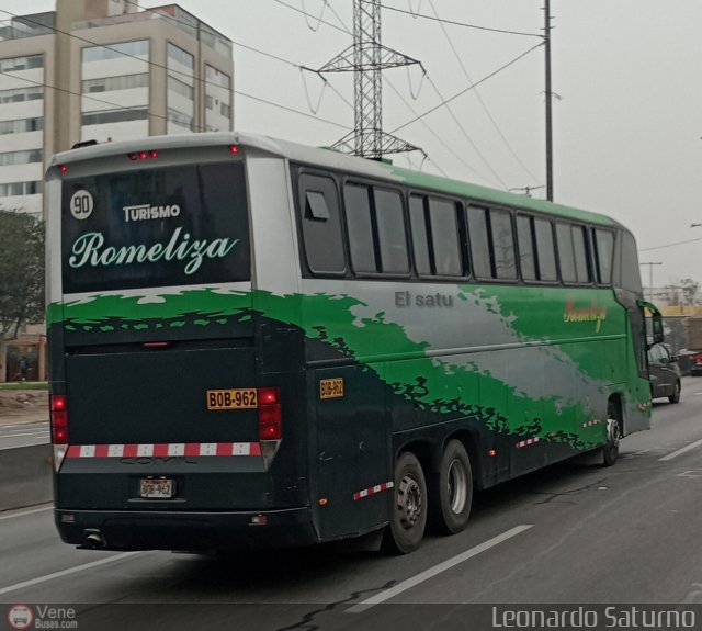 Transportes Romeliza 962 por Leonardo Saturno