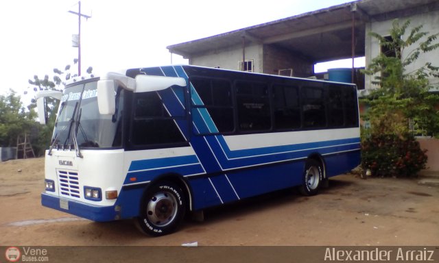 Asoc. Coop. TransCaicara 1 R.L. 08 por Alexander Arraiz