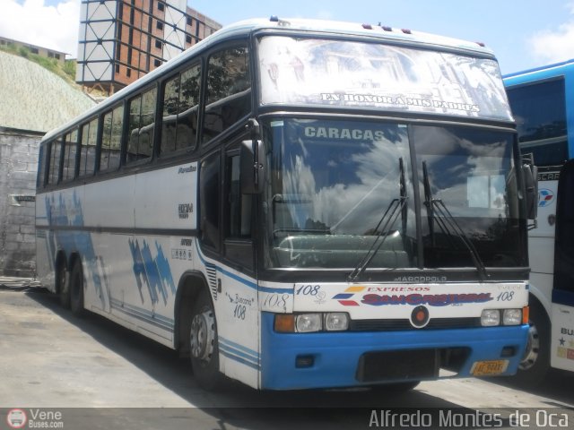 Expresos San Crist�bal 108 por Alfredo Montes de Oca