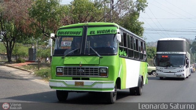 Colectivos El Viga 01 por Leonardo Saturno