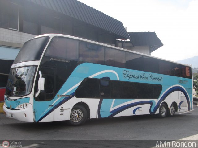 Expresos San Crist�bal 134 por Alvin Rond�n