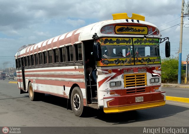 Colectivos Manuelote C.A. 17 por �ngel Delgado