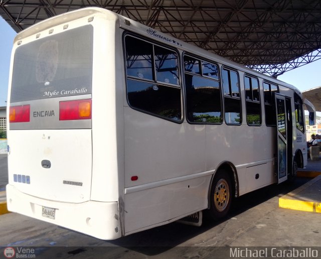 Particular o Desconocido Carupano por Michael Caraballo