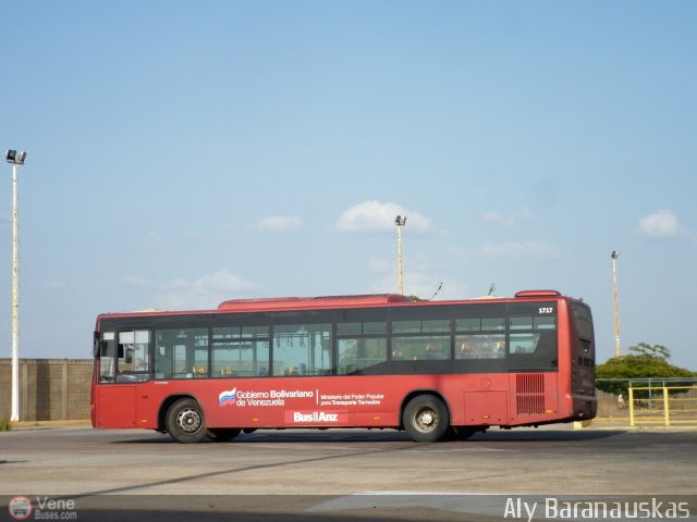 Bus Anzotegui 1717 por Aly Baranauskas