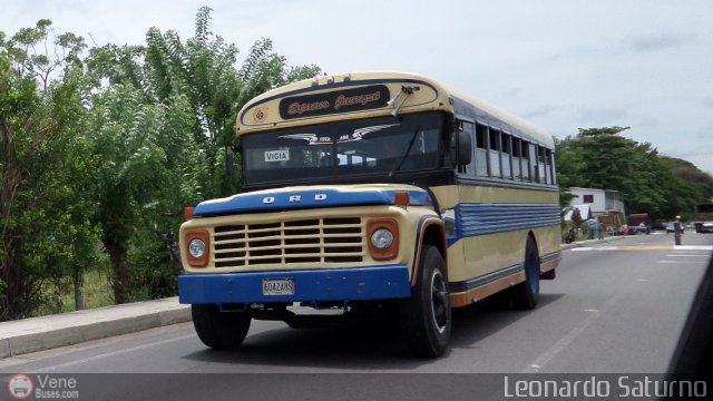 Expresos J�uregui 010 por Leonardo Saturno