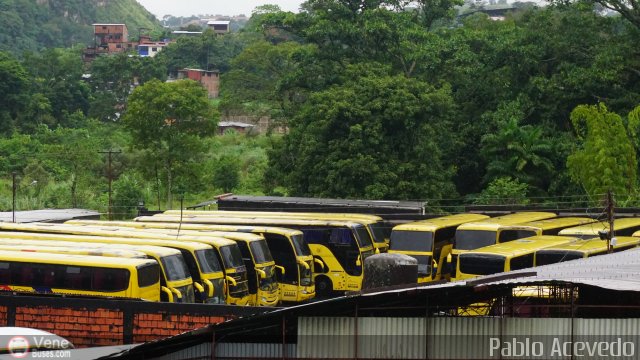 Garajes Paradas y Terminales San-Cristobal por Pablo Acevedo