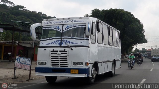 S.C. L�nea Transporte Expresos Del Chama 157 por Leonardo Saturno