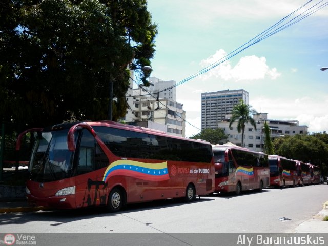 Garajes Paradas y Terminales Caracas por Aly Baranauskas