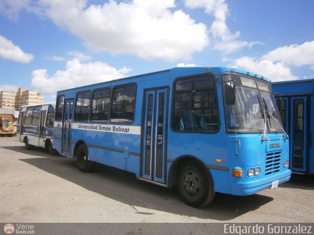 Universidad Sim�n Bol�var  por Edgardo Gonz�lez