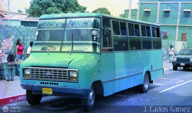 Particular o Desconocido AA3 por Pablo Acevedo