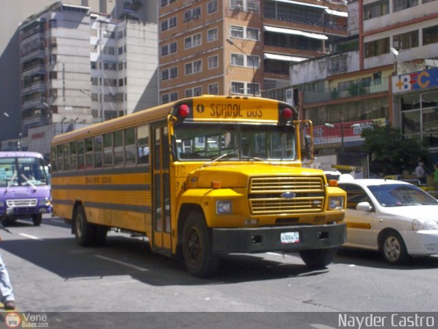 Universitarios y Escolares 1024 por Nayder Castro