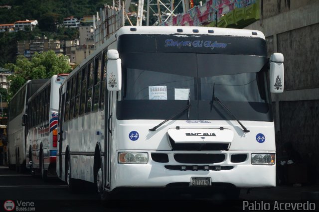 Transporte El Esfuerzo 44 por Pablo Acevedo